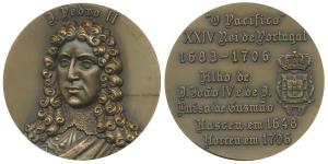 Indo Portuguese Monarchs, Bronze Medal, Pedro II (1683-1706), rev. his life events. (ref. 