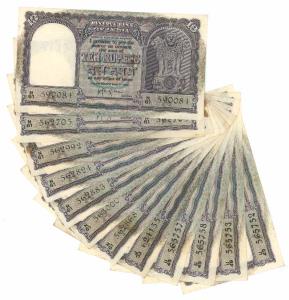 Rupees 10, signed H. V. R. Iyengar, Hindi Rupaye (J&R 6.4.3.2). Extremely Fine. (12)