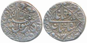 Shah Jahan, Silver Rupee, 11.4g, Surat Mint, AH 1057/21, legend within quartefoil on both 