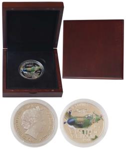 Bailiwick of Guernsey, Elizabeth II, Silver 5 Pounds, 28.28g, 2010, rev. Battle of Britain