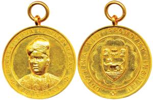 University of Madras, Gold Medal, 19.1g, obv. bust of Varma, with Kerala Verma Jubilee Med