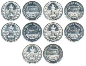 Silver Token (5), 10g, obv. Laxmiji standing on a lotus, with an elephant and swan in the 