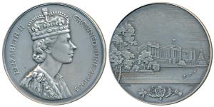 Elizabeth II, Silver Medal, 80.8g, crowned June 2nd 1953, obv. bust of the ruler to right,