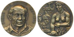 Pablo Picasso, Bronze, 260g, 80 mm, 1973, obv. self portrait of Picasso, with date of birt