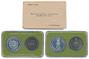 1979 Uncirculated Set, Happy Child Nation’s Pride, set of 2, Rupees 10 and 50. In near imm