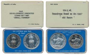 1987, Uncirculated Set, F.A.O. Small Farmers, set of 2, Rupees 20 and 100. In immaculate c