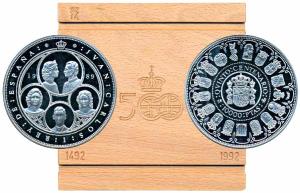 Spain, Juan Carlos I, Silver 10,000 Pesetas, 168.75g, 1991, obv. Royal family depicted in 