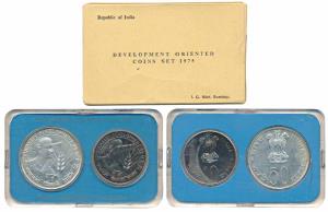 1975 Uncirculated Set, Equality Development and Peace, set of 2, Rupees 10 and 50. In near