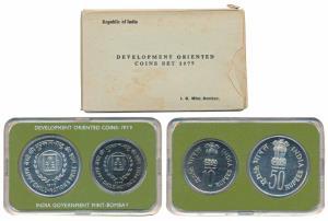 1979 Uncirculated Set, Happy Child Nation’s Pride, set of 2, Rupees 10 and 50. In near imm