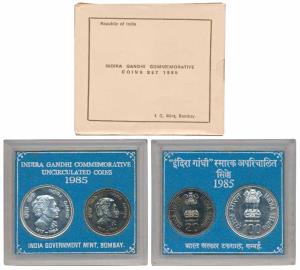 1985 Uncirculated Set, Death of Indira Gandhi, set of 2, Rupees 20 and 100. In immaculate 