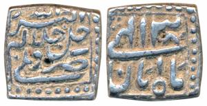 Akbar, Silver Square Rupee, 11.55g, Delhi Mint, Ilahi type, Month Aban, Year 38 (KM 88.2).