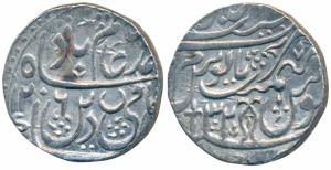 Najibabad Mint, Silver Rupee, 11.02g, in the name of Shah Alam II, vertical fish on rev., 