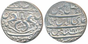 Ghazi-ud-din Haider (AH 1230-1243; 1819-1827 AD), Silver Rupee, 11.01g, Dar al-Sultanat La