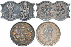 Silver Bar (2), 10g, obv. Laxmiji standing flanked by Ganapatiji and Saraswatiji, rev. Shr
