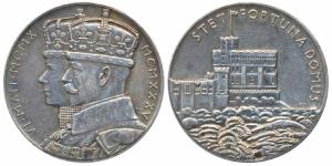 George V and Queen Mary, Silver Jubilee Medal, Silver, 15.6g, Domus Medal, obv. conjoined 