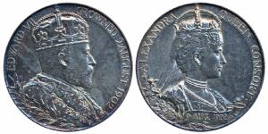 Edward VII Coronation Medal, Silver, 85.4g, obv. bust of the Emperor to right, rev. bust o