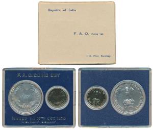 1970 Uncirculated Set, Food For All, set of 2, 20 Paise and Rupees 10. In immaculate condi