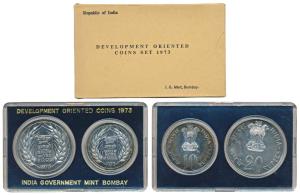 1973 Uncirculated Set, Grow More Food, set of 2, Rupees 10 and 20. In immaculate condition