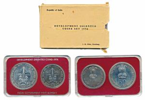 1976 Uncirculated Set, Food and Work for All, set of 2, Rupees 10 and 50. In immaculate co