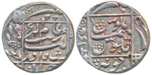 Aurangzeb, Silver Rupee, 11.85g, Junagarh / Junagadh Mint, AH 1054, legend within square a