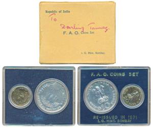 1971 Uncirculated Set, Food For All, set of 2, 20 Paise and Rupees 10. In near immaculate 