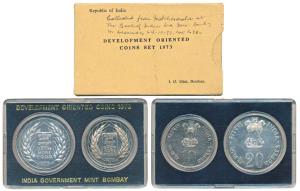 1973 Uncirculated Set, Grow More Food, set of 2, Rupees 10 and 20. In near immaculate cond