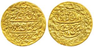 Shahjahanabad Mint, Gold Nazarana Mohur, 9.85g, in the name of Shah Alam II, AH 1220/48, o