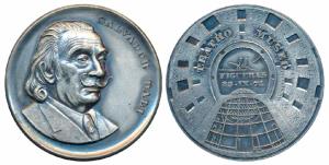 Salvador Dali, Silver Gilt Bronze, 68g, obv. portrait of Dali, rev. featuring Dalí Theatre
