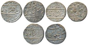Ahmedabad Mint, Silver Rupee (3), 11.68g, 11.78g & 11.68g, in the name of Muhammad Akbar I