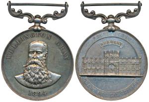 Wellington Gray, Silver Medal, 51.14g, Prize Medal of the Grant Medical College (the renow
