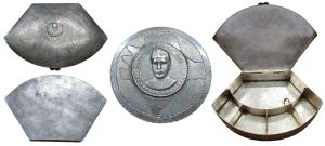 Silver Box, 423g, Undivided India and two flags flank a medallion with Jawaharlal Nehru, C