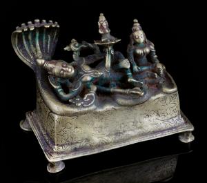 For a closely related Deccani shrine of slightly earlier date in the Los Angeles County Mu