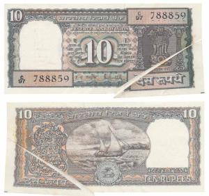 Rupees 10, signed R. N. Malhotra, Error, paper fold while printing hence has a white line 