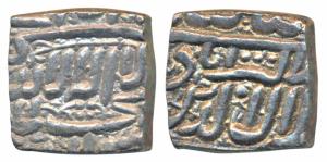 Akbar, Silver Square Rupee, mint name off flan, stylization that of Dar-ul-Sultanate Ahmed