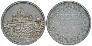 Aitchison Chiefs College, Silver, 43.76g, obv. façade of the college building, rev. The Go