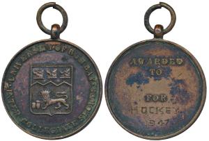 University of Bombay, Copper Medal, 11.45g, Inter Collegiate Sports, obv. arms of the Univ