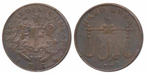 Copper ½ Anna, 12.71g, 1834, obv. coat of arms of the EIC and date below, rev. scales and 