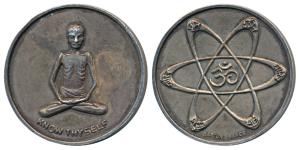 Jainism, Silver Medal, Sri Rajachandraji, Silver 26.50g, rev. Om at centre and three ellip