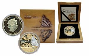 Cook Island, 5 Dollar, 25g, 2015, Shape of Nature Series-Butterfly, obv. Effigy of queen E