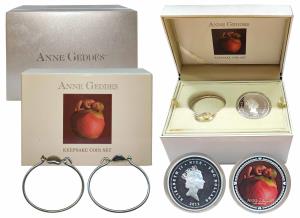 Niue, Elizabeth II, Silver 2 Dollars, 31.10g, 2012, Girl, Anne Geddes, Keepsake Coin Set. 