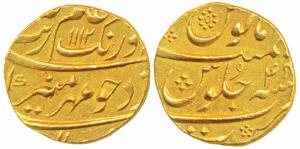 Aurangzeb, Gold Mohur, 11.09g, Surat Mint, AH 1112/ 45 (KM 315.45). About Extremely Fine, 