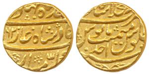 Ahmed Shah Bahadur (AH 1161-1167; 1748-1754 AD), Gold Mohur, 10.83g, Dar al-Khilafat Shahj