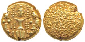 Swami Gold Pagoda, 3.42g, obv. Tirupati Balaji in the centre, flanked by his wives Shri De