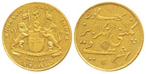 Gold Mohur (Ashrafi), 11.66g. ND (1819), obv. coat of arms of the East India Company, rev.