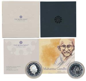 Great Britain, Elizabeth II, Silver 2 Pounds, 31.21g, Mahatma Gandhi, 2021, rev. a lotus w