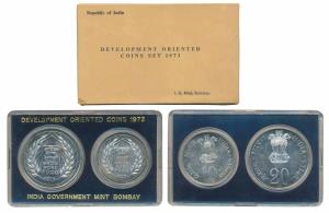 1973 Uncirculated Set, Grow More Food, set of 2, Rupees 10 and 20. In immaculate condition