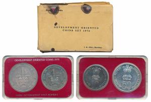 1976 Uncirculated Set, Food and Work for All, set of 2, Rupees 10 and 50. Within original 