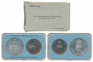 1977 Uncirculated Set, Save for Development, set of 2, Rupees 10 and 50. Within original p