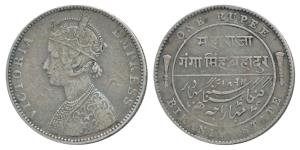 Ganga Singh (VS 1944-1999, 1887-1942 AD), Silver Rupee, 11.59g, with the name and portrait