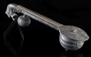 The body and neck with hinged openings revealing various gilt compartments, the headstock 